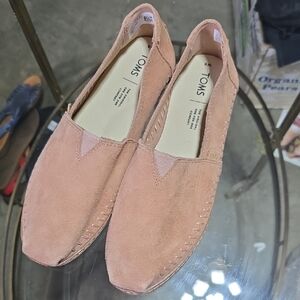 Toms Pink Suede Flats Minimalist Loafers